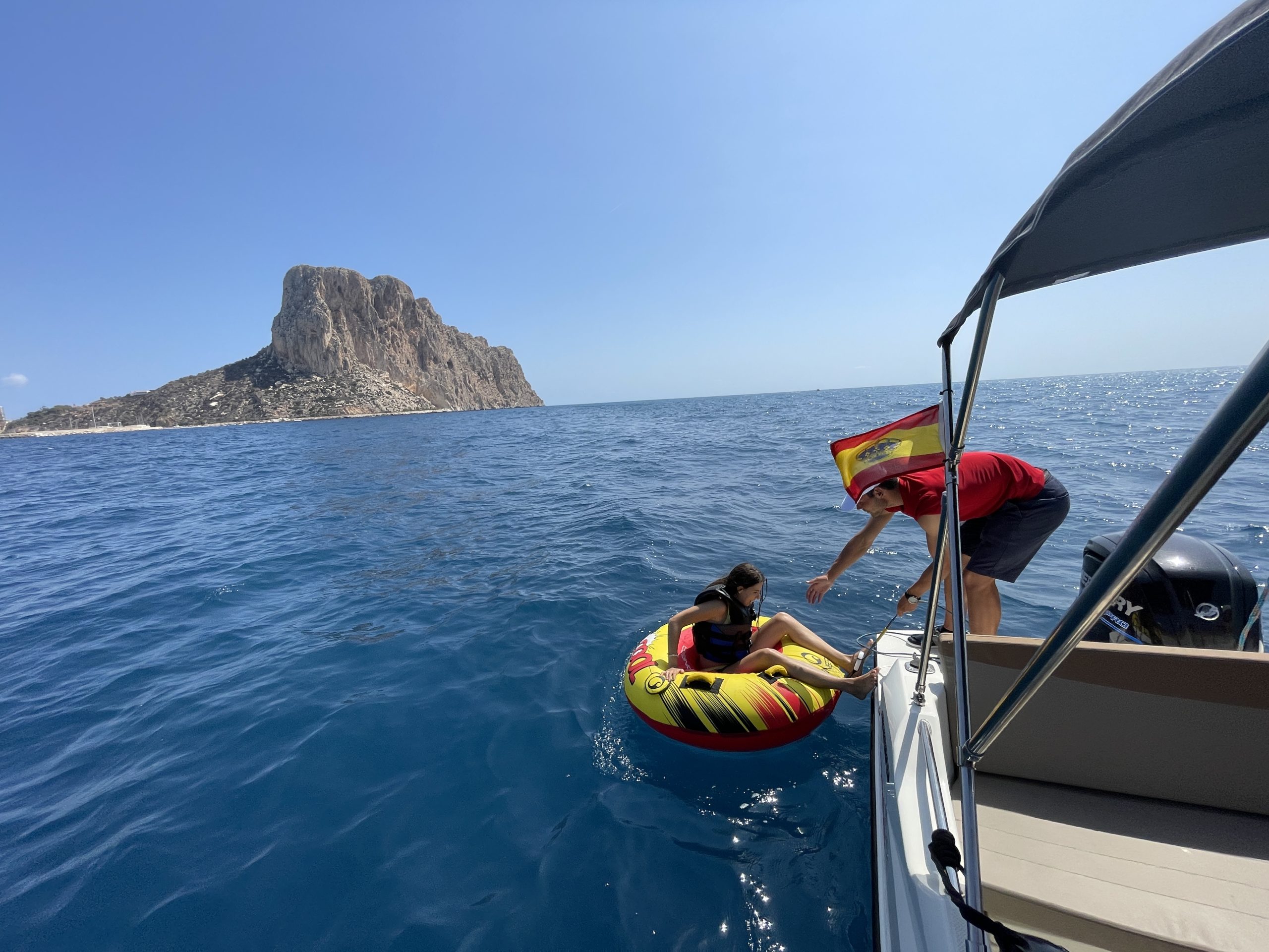Boat trip along the coast of Calpe and Altea with Euronautica organized by Experiencias Costa Blanca - INFO: www.experienciascostablanca.com