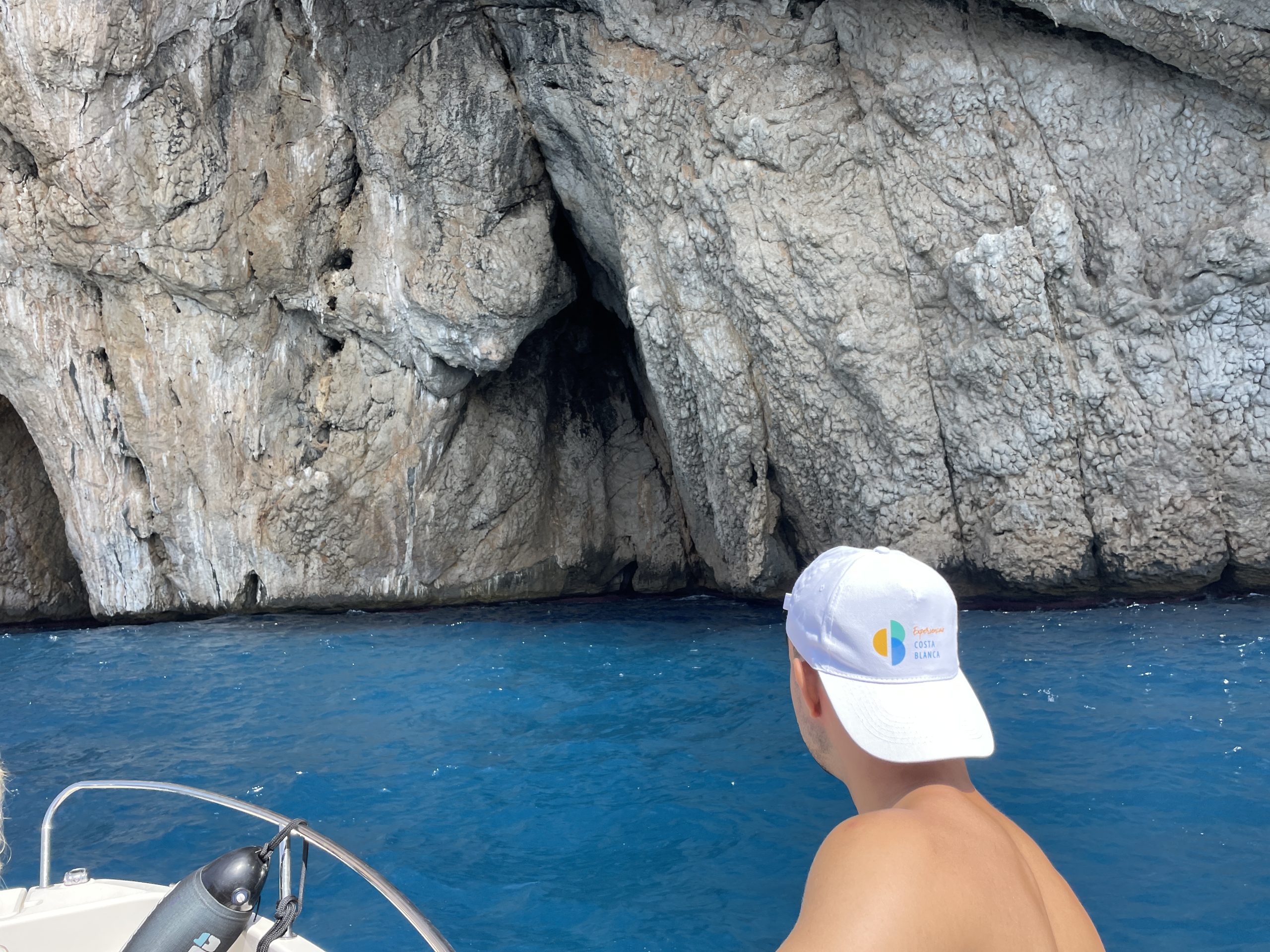 Boat trip along the coast of Calpe and Altea with Euronautica organized by Experiencias Costa Blanca - INFO: www.experienciascostablanca.com