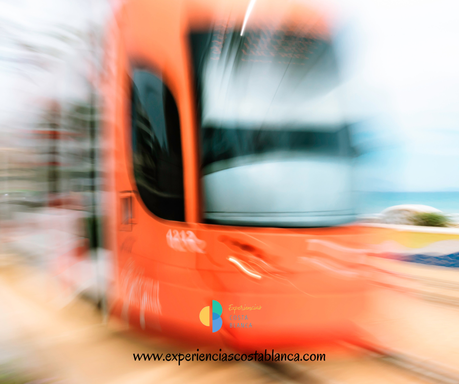 Descubre la Costa Blanca en el TRAM Línea 9 - Tren turístico de Benidorm a Dénia - www.experinciascostablanca.com
