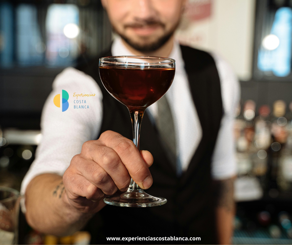 7 razones para participar en un Taller de Coctelería - Costa Blanca con www.experienciascostablanca.com