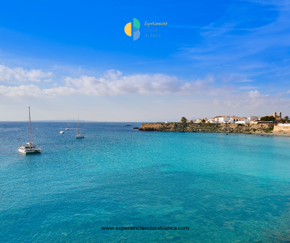 Escápate con tu familia al paraíso natural de la Isla de Tabarca con: www.experienciascostablanca.com