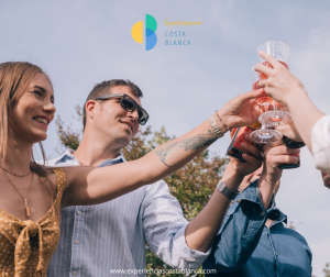 La aventura de Richard en la Costa Blanca: Entre aceite y vinos - INFO: www.experienciascostablanca.com