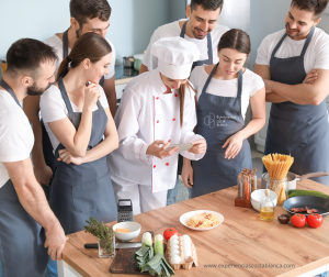 Cocinando con un Chef Privado en tu Casa en la Costa Blanca👨🍳 www.experienciascostablanca.com