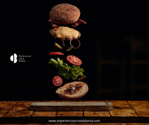Burger Manía Calpe: El festival de hamburguesas y food trucks en la Costa Blanca del 16 al 26 de julio 2026 🍔 www.experienciascostablanca.com