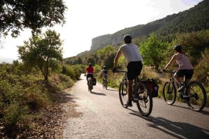 12 e-Bike Routes in Alicante-Costa Blanca you will fall in Love with 🚴♀️❤️www.experienciascostablanca.com