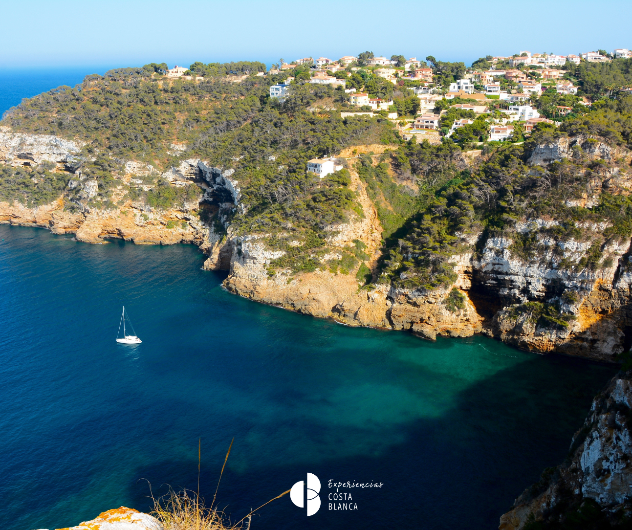 Qué hacer en Javea en un día: Casco antiguo-Kayak-Clase de Paella y paseo privado en Barco ⛵🥘 www.experienciascostablanca.com