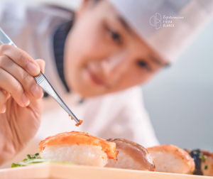 Sushi Workshop on the Costa Blanca and in Valencia: Cook and Enjoy with an Expert Chef 🍣🥢www.experienciascostablanca.com